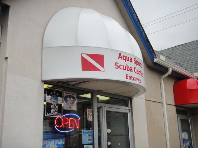 Aqua Sport Scuba Centre in Marda Loop