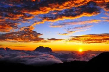 Sunrise from the summit of Haleakala. Image courtesy of M - Pics / FreeDigitalPhotos.net