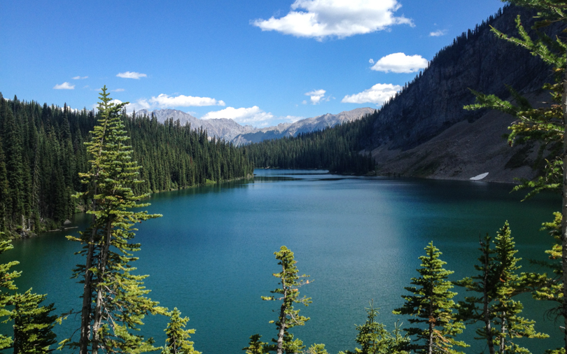 Walking along the side of Rawson Lake toward to start of the climb to Sarrail Ridge