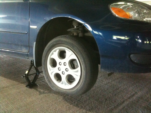 Apparently I can work a car jack :S.