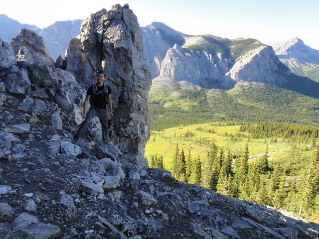 Always stopping for a photo op. My legs were just fine :)