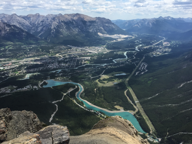 If I lived in Canmore, this would be my dinner view in the evening.