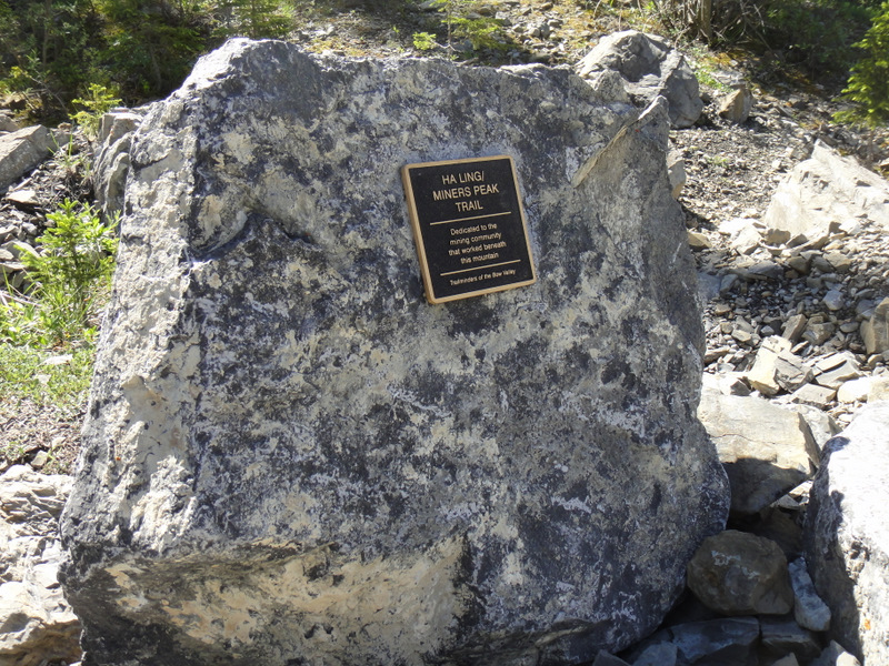 Dedication at the start of the hike