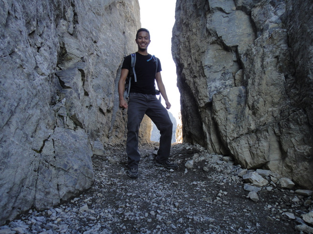 Passing a little corridor after reaching the tree line