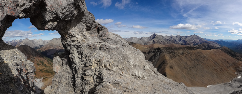 The rock archway on Mount Tyrwhitt