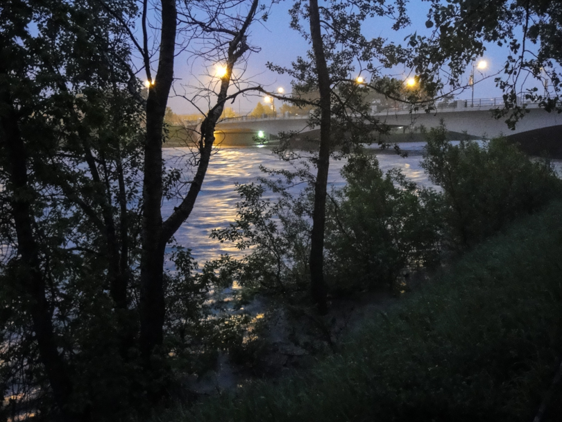 High water levels under the 14th Street bridge