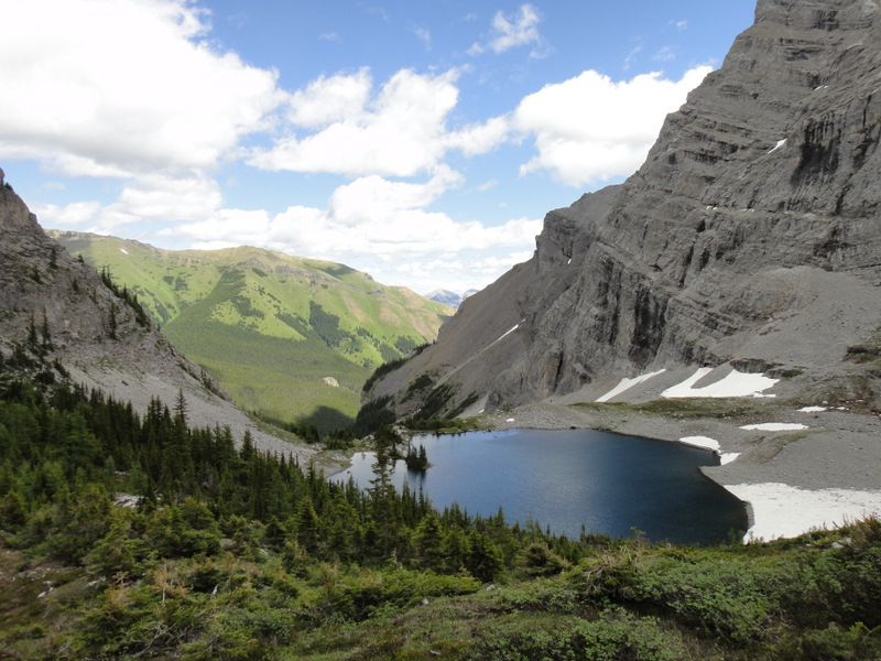 Hiking to the Memorial&nbsp;Lakes