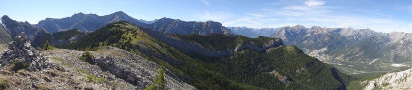 We hiked along that whole ridge :)