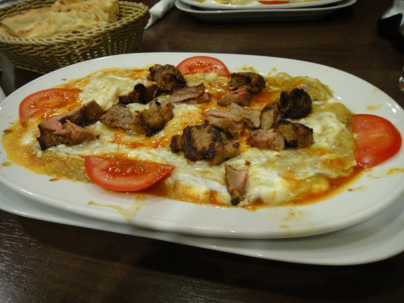 Ali Nazik– lamb meat on eggplant puree with garlic-yogurt-tomato sauce